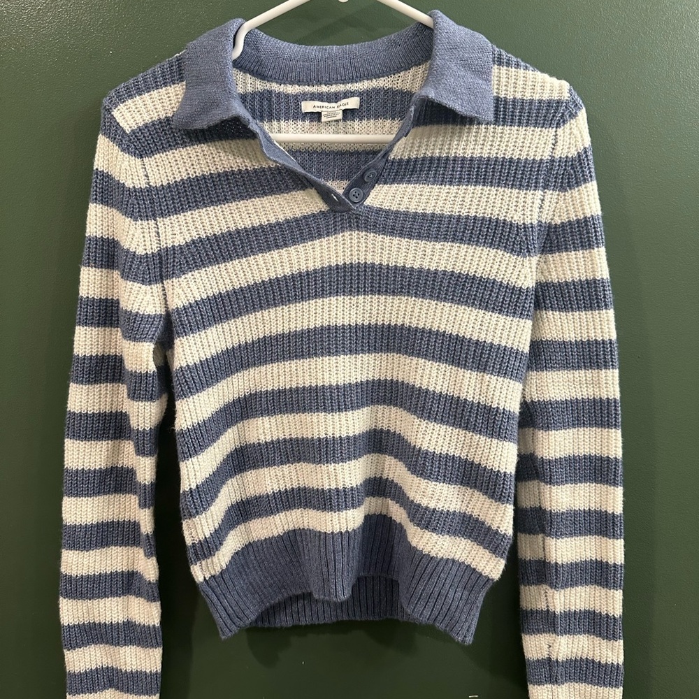 American Eagle Outfitters Blue and Cream V-Neck Sweater